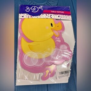 Yellow Duck Table Toppers